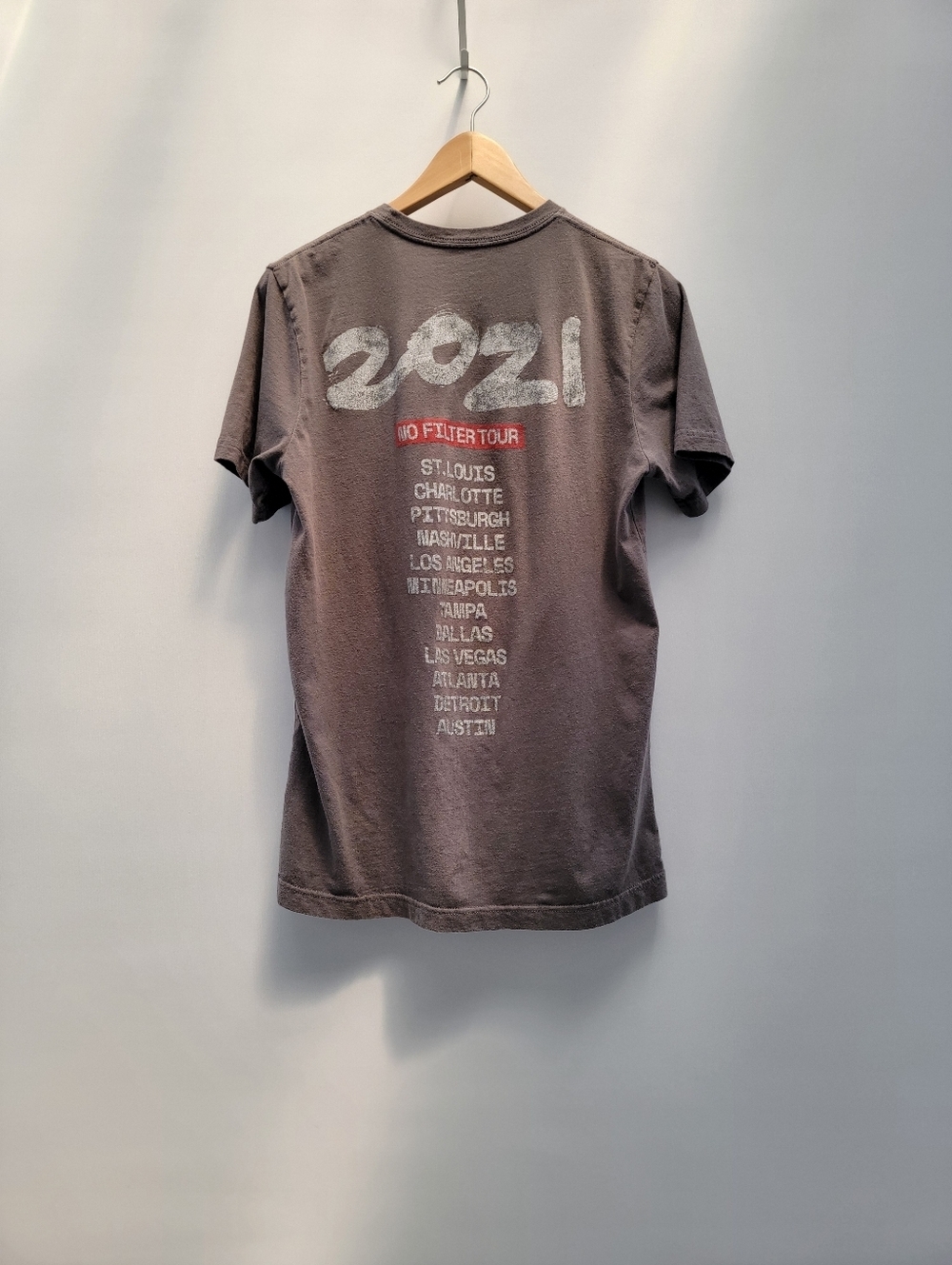 Rolling Stones 2021 No Filter Tour T-Shirt Medium Unisex Gray Flag Festival Boho - Picture 8 of 11